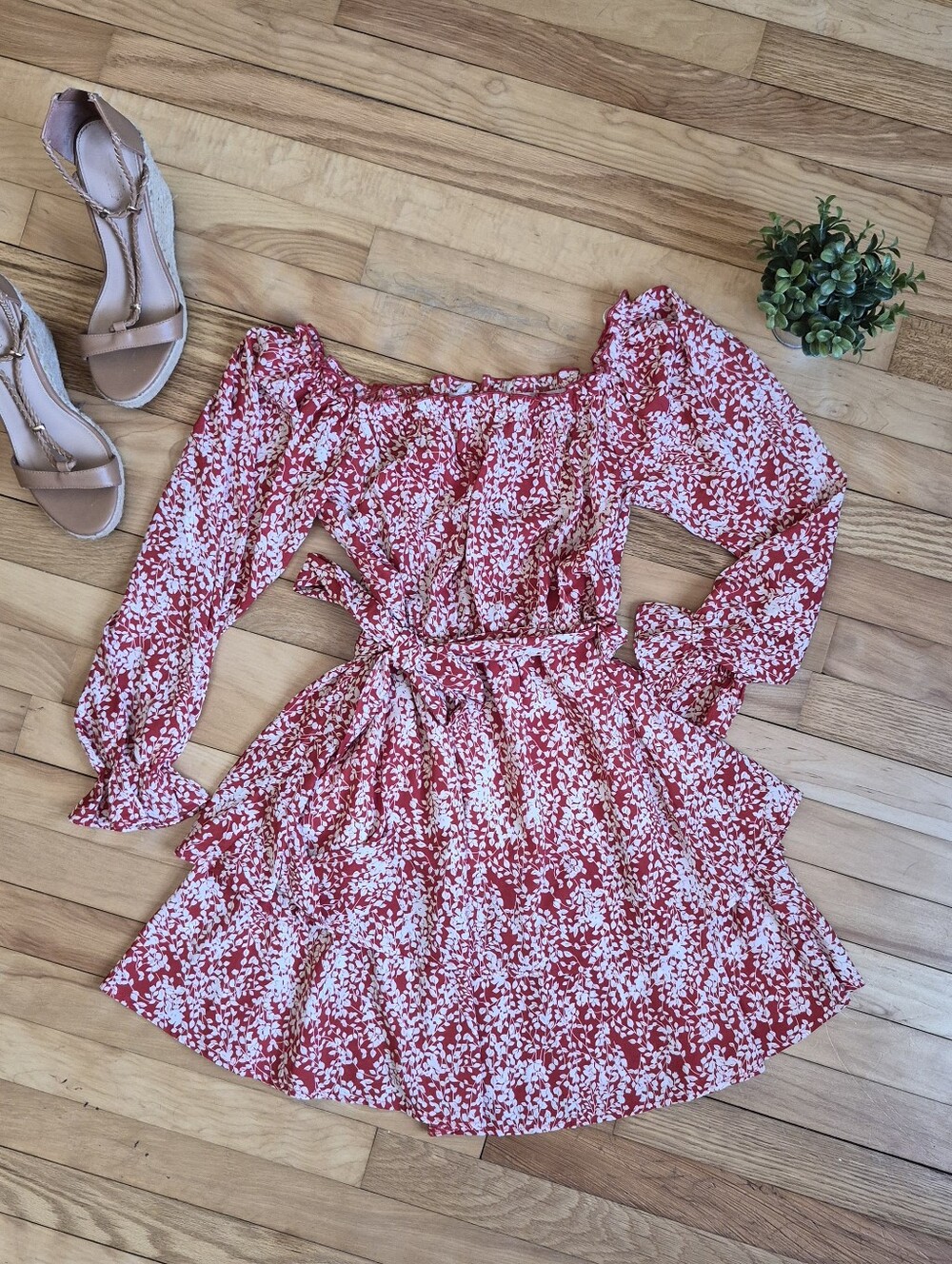 NWT Blossom Red Floral Off-Shoulder Long Sleeve Dress